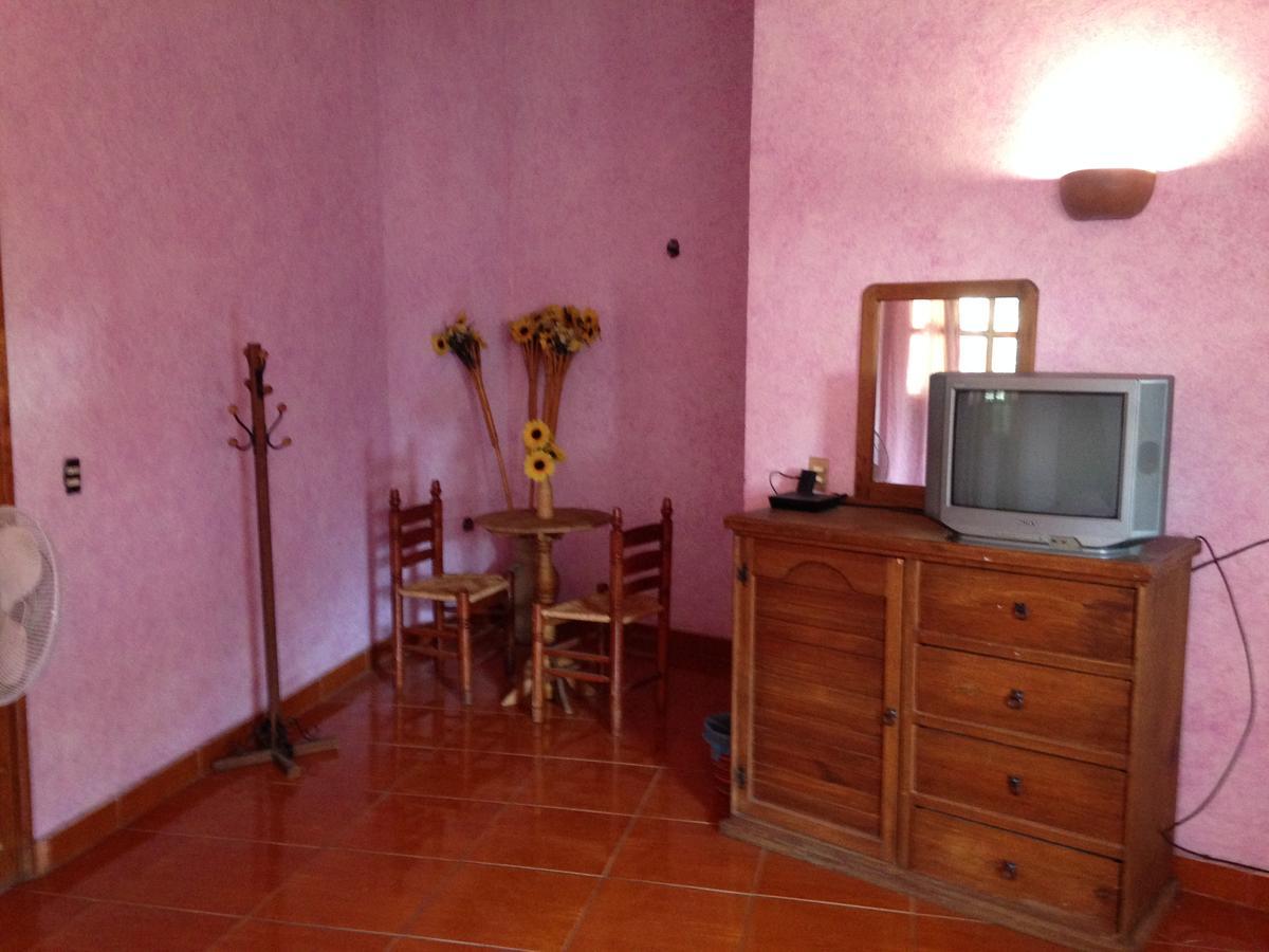 Hospedaje Ornelas Ξενοδοχείο Tepoztlan Εξωτερικό φωτογραφία